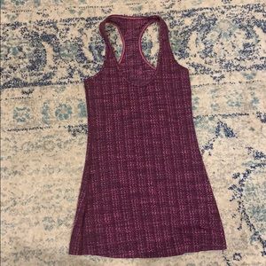 Lululemon tank size 4 slightly used
